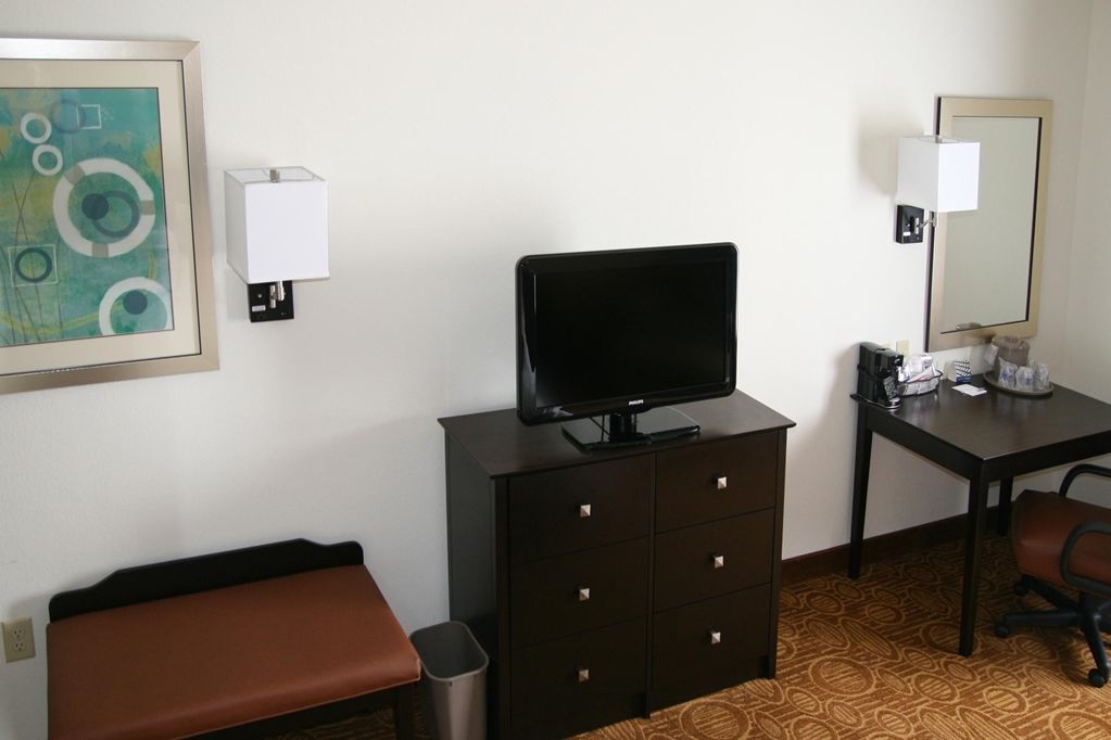 Comfort Inn & Suites Toledo Zimmer foto
